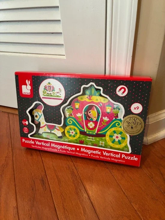 NWT Janod Pink & Green Magnetic Vertical Puzzle - Princess Carriage - Picture 2 of 12